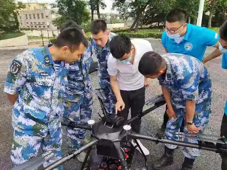MYUAV Mtow 50kg 띠에 묶인 드론 띠에 묶인 발전소에서 작동하는 큰 부하 드론 4