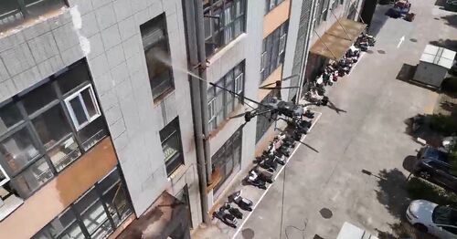 에 관한 최신 회사 뉴스 MYUAV 드론은 국내외에서 큰 시장 점유율을 가지고 있습니다.