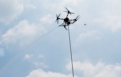 에 관한 최신 회사 뉴스 MYUAV 테더 드론 해외 무역 공장 FAQ 가이드: 제품부터 협력까지 모든 답변
